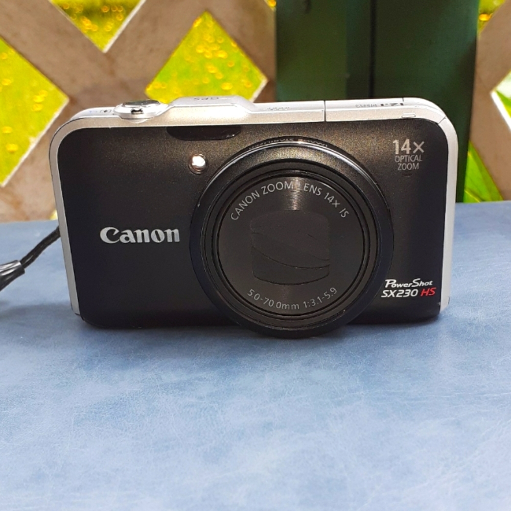 Digital Camera